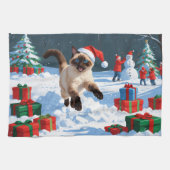 Siamese kat loopt in de sneeuw met kerst Pet Theedoek (Horizontaal)