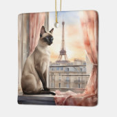 Siamese kat ontspant op Parijse vensterbank Keramisch Ornament (Links)