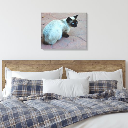 Siamese kitten canvas afdruk (Insitu (Slaapkamer))