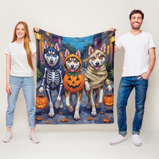 Siberian Husky Trick-or-Treating Halloween Costume Fleece Deken (In situ)