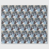 Siberische Husky die naar een sneeuwman staart Cadeaupapier (Vlak)