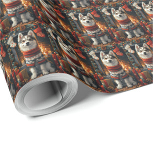 Siberische Husky-hond met kerstcadeaus bij de open Cadeaupapier