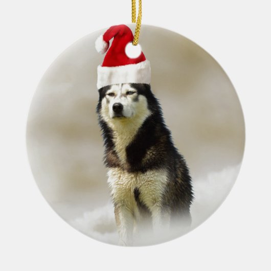 Siberische Husky Hond met Santa Hoed in Sneeuw Keramisch Ornament (Voorkant)