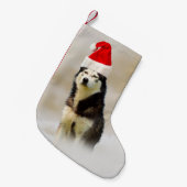 Siberische Husky Hond met Santa Hoed in Sneeuw Kleine Kerstsok (Voorkant (Hangend))