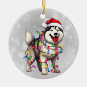 Siberische Husky hond verpakt in kerstverlichting Keramisch Ornament (Voorkant)
