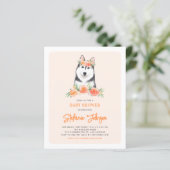 Siberische Husky Perzik Bloemen Baby shower Uitnod (Staand voorkant)