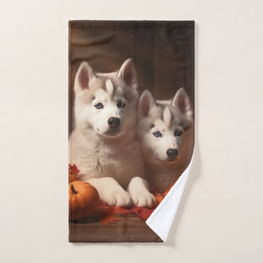 Siberische Husky Puppy Herfst Delight Pompoen Bad Handdoek (Handdoek)