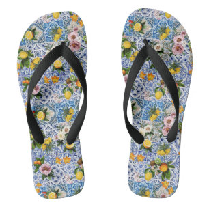 Siciliaanse tegels met bloemen en citroen teenslippers