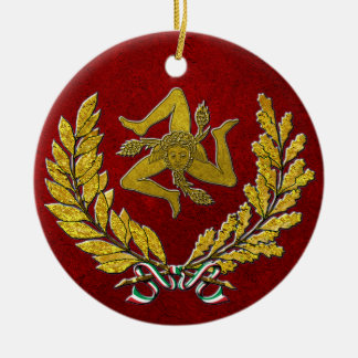 Siciliaanse Trinacria Heirloom in Gold op rood Keramisch Ornament