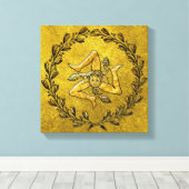 Sicilian Trinacria Olive Wreath in Gold Canvas Afdruk (Insitu (Houten vloer))