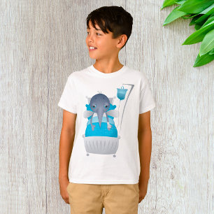 Sick Mosquito in het ziekenhuis T-Shirt