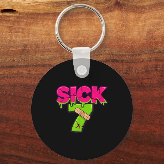 Sick Seven Meme Tee Six Seven Fun Wordplay Drip  Sleutelhanger (Voorkant)