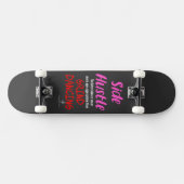 Side Hustle vs. Grind Dancing Neon Roze Tekst Persoonlijk Skateboard (Horizontaal)