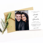 Side Photo Mod Elegant Calligraphy Wedding Kaart<br><div class="desc">Verstuur prachtige en unieke bruiloft-uitnodigingen met uw zijfoto Mod Elegant Calligraphy Wedding Invitations. Haal iedereen enthousiast voor je bruiloft met een kaart met je favoriete foto en wat kalligrafie.</div>