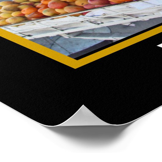 Sidewalk Fruit Vendor in Peru Poster (Hoek)