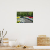 Sidewalk-route door tulpen en daffodils; poster (Keuken)