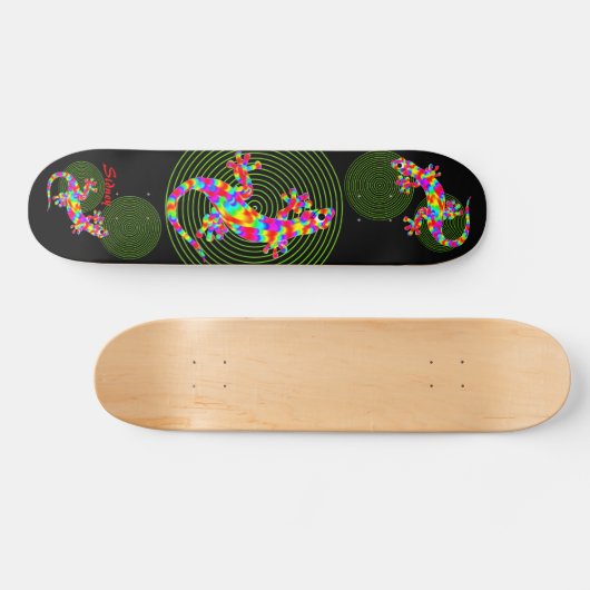 Sidney Salamander Green Circles Skateboard Deck (Horizontaal)