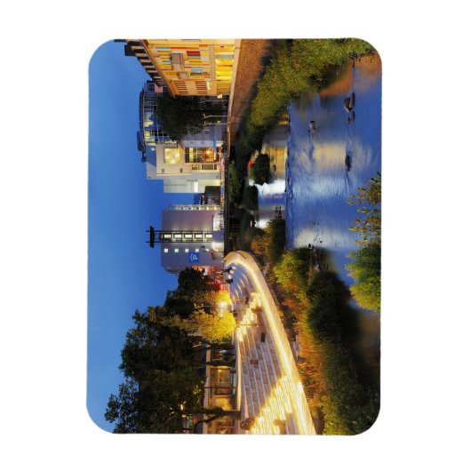 Siegen Siegufer zur blauen Stunde Magneet (Verticaal)