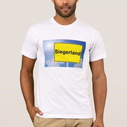 Siegerland Schild mit Himmelhintergrund T-shirt (Voorkant)