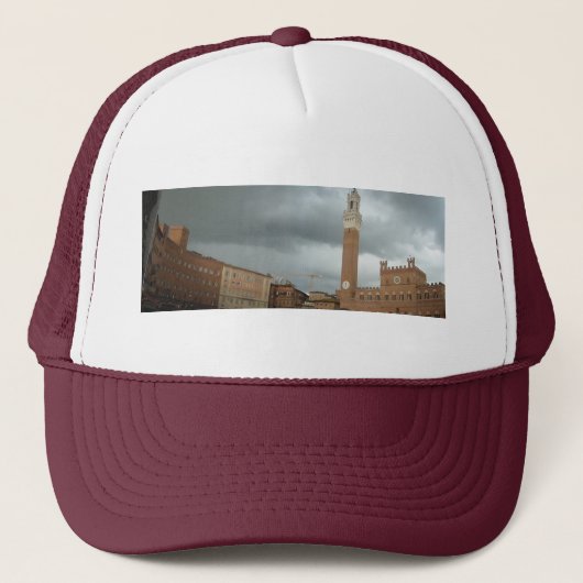 Sienna_Piazza del Campo Trucker Pet (Voorkant)