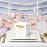 Sierbloemen zomer bruiloft bedankdoosjes<br><div class="desc">Mooie, kleurrijke, verfijnde en moderne decoratieve cadeauverpakking voor huwelijken met een prachtige zomerse bloemenkrans in gele, rode, gouden en groene kleuren. Een leuk botanisch ontwerp voor uw speciale dag. Ideaal voor lente- en zomerfeesten, maar ook te gebruiken voor herfst en winter. Alle tekst is volledig aanpasbaar om aan uw wensen...</div>