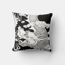 Sierkussen DRAAK, MONOGRAM