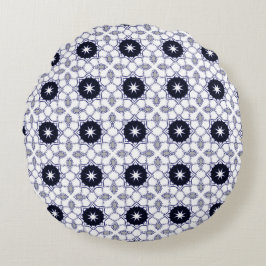 sierkussen met geometrisch patroon rond kussen
