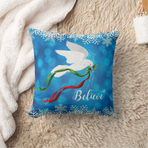 Sierkussen met kerstwitte dove