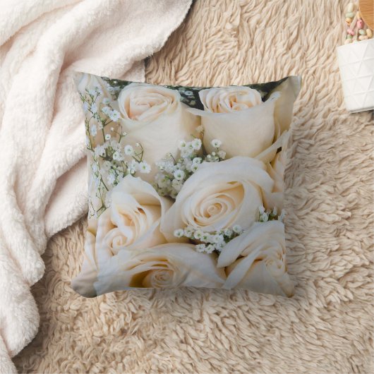 Sierkussen mooie rode en witte rozen (Deken)