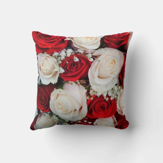 Sierkussen mooie rode en witte rozen (Achterkant)