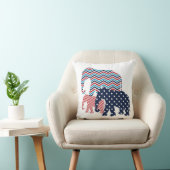 Sierkussen Rood, Wit en Blauw Elephants (Stoel)