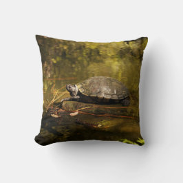 Sierkussen - Turtle on Log in Pond
