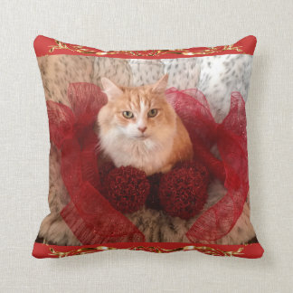 Sierkussen van fluffy Cat en Red Ribbon
