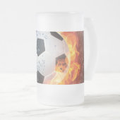 Sierkussen van ontvlammend Football/Voetbal Matglas Bierpul (Voorkant rechts)