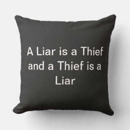 Sierkussen van Racquel Evans