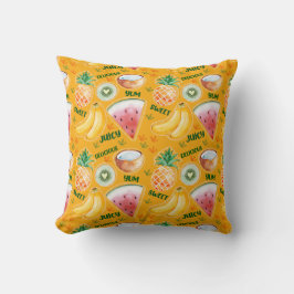 Sierkussen van tropische vruchten