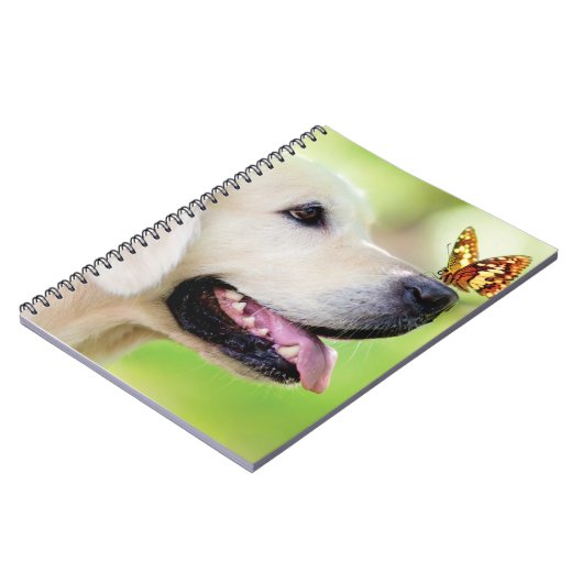 Sierkussen voor labrador en vlinder notitieboek (Linkerzijde)