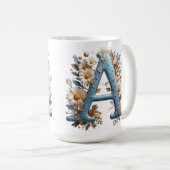 Sierletter A Met Blauwe Emaille Koffiemok (Voorkant rechts)