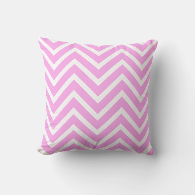 Sierlijk Chevron Patroon Licht Roze En Wit Kussen (Voorkant)
