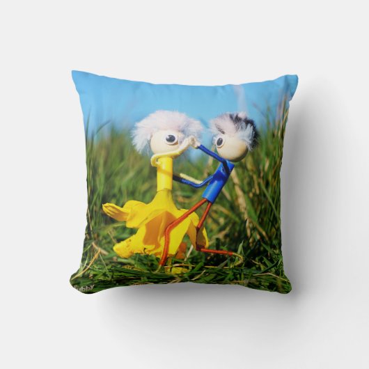 Sierlijk dansend actief Fubby poppetjes stel. Kussen (Voorkant)