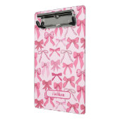 Sierlijk roze lintpatroon mini klembord (Angled2)