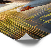 Sierlijke Amerikaanse witte pelikaan in serene wet Poster (Hoek)