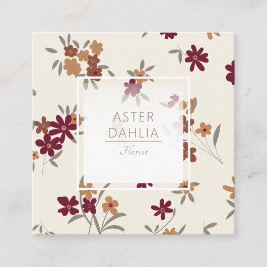 Sierlijke gouden maroon bloemenpatroon vierkante visitekaartje (Voorkant)