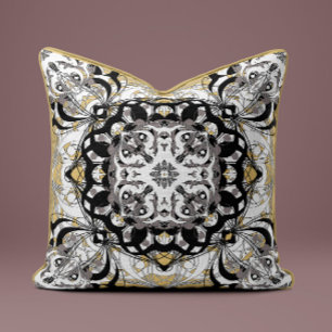 Sierlijke Mandala Sierkussen in Goudbeige