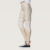 Sierlijke witte kant, stoffenontwerp. leggings (Links)