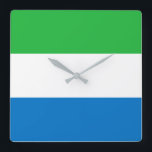 Sierra Leone Flag Vierkante Klok<br><div class="desc">De Sierra Leone is een horizontale driehoek. De gebruikte kleuren in de vlag zijn blauw,  groen,  wit. Het aandeel van de Sierra Leone is 2:3. De vlag van Sierra Leone is in 1961 aangenomen.</div>