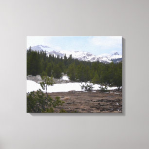 Sierra Nevada bergen en sneeuw op Yosemite Canvas Afdruk