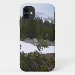 Sierra Nevada bergen en sneeuw op Yosemite Case-Mate iPhone Case