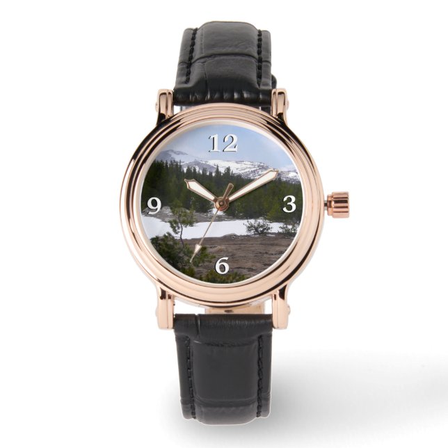 Sierra Nevada bergen en sneeuw op Yosemite Horloge (Voorkant)