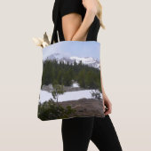 Sierra Nevada bergen en sneeuw op Yosemite Tote Bag (Dichtbij)